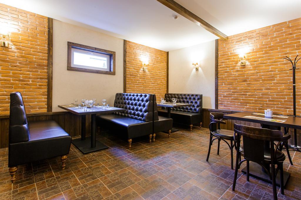 Mini-Hotel La Menska Μινσκ Εξωτερικό φωτογραφία