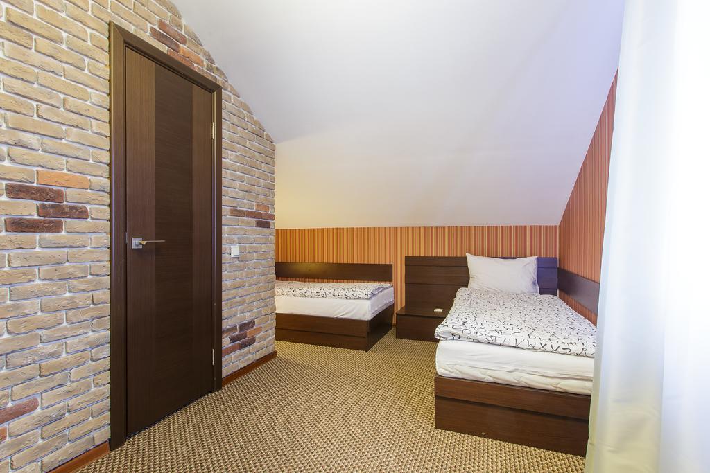Mini-Hotel La Menska Μινσκ Δωμάτιο φωτογραφία